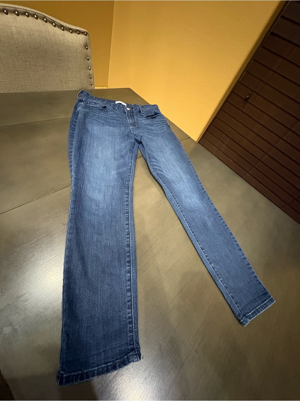 Denizen from Levi's Women's Mid Rose -skinny jeans in size 14